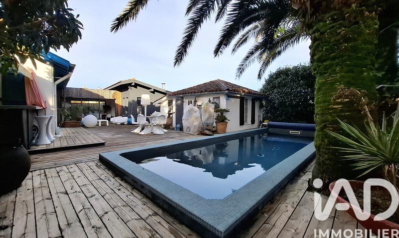 Maison de ville - 186 m² - 6 pièces