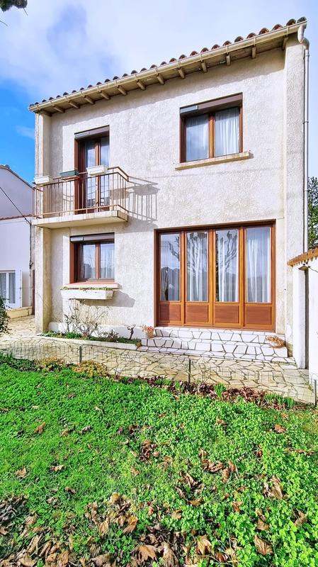 Maison - 74 m² - 5 pièces
