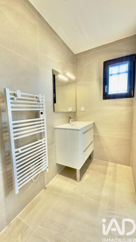 Maison de ville - 111 m² - 4 pièces