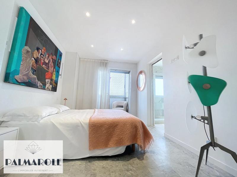 Appartement - 85 m² - 3 pièces