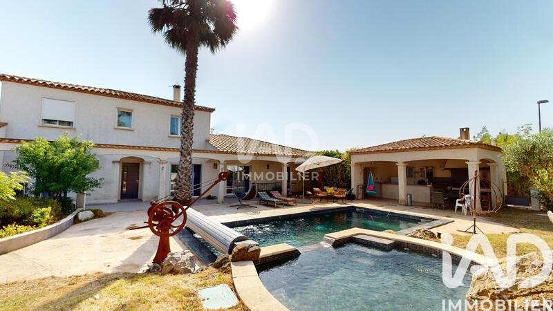 Maison - 170 m² - 7 pièces