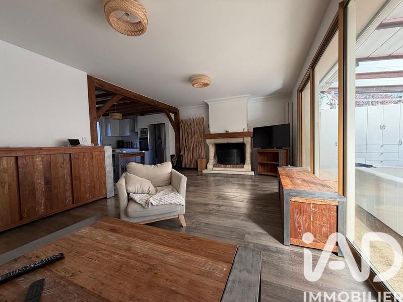 Maison - 167 m² - 6 pièces