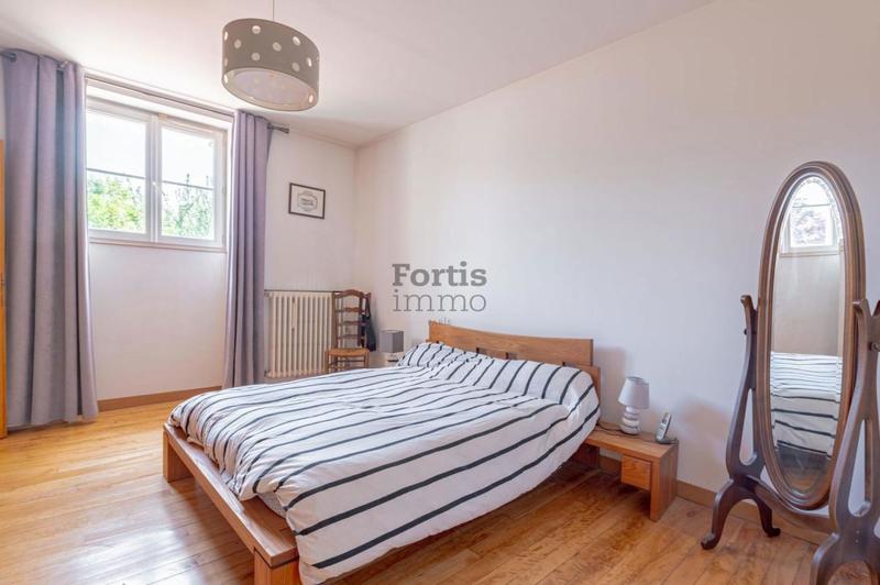 Corps de ferme - 414 m² - 14 pièces