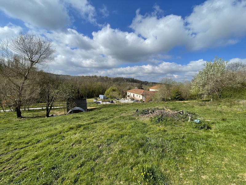 Maison - 275 m² - 7 pièces