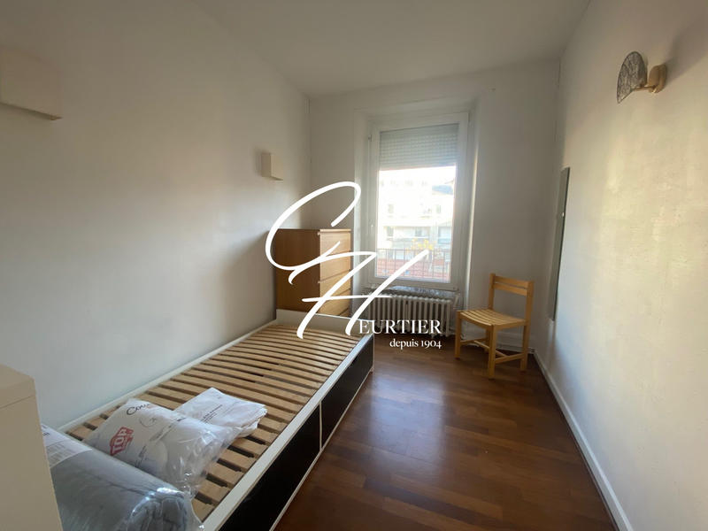 Appartement - 84 m² - 4 pièces