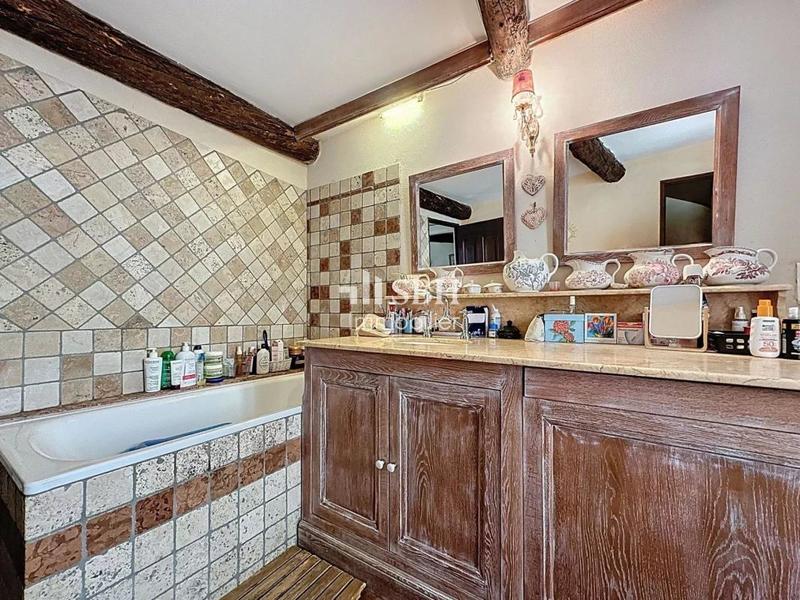 Maison de village - 135 m² - 7 pièces