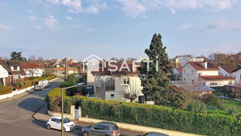 Appartement - 79 m² - 4 pièces