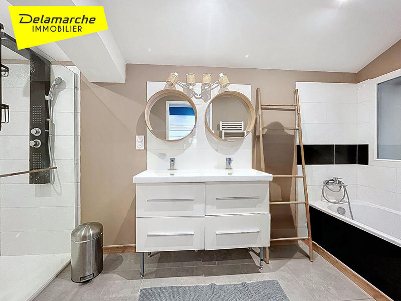 Immeuble - 7 pièces