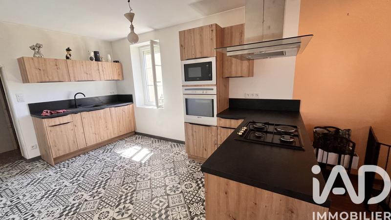 Maison - 96 m² - 4 pièces