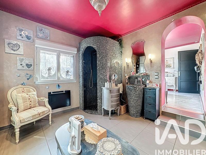 Maison - 150 m² - 9 pièces