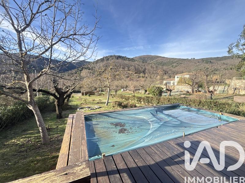 Maison - 89 m² - 3 pièces