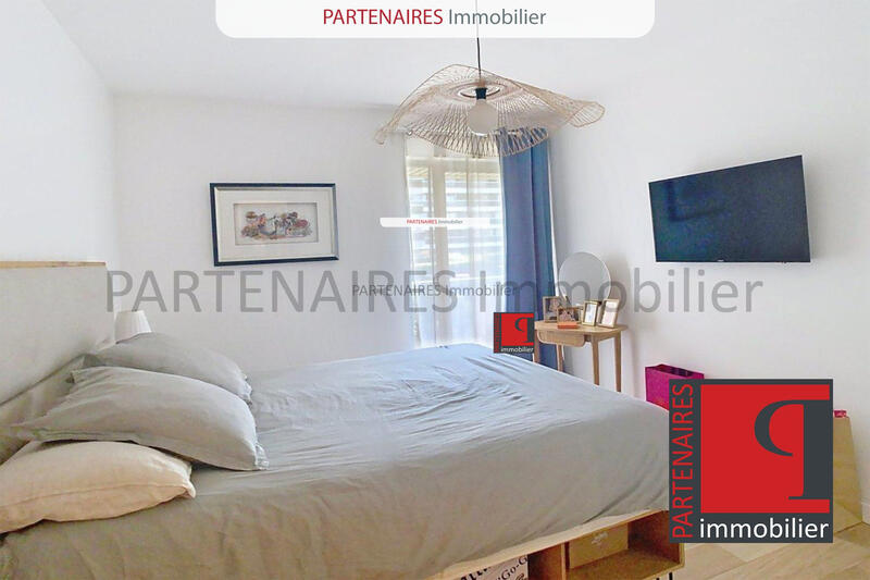 Appartement - 101 m² - 5 pièces