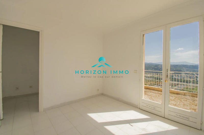 Maison - 103 m² - 4 pièces