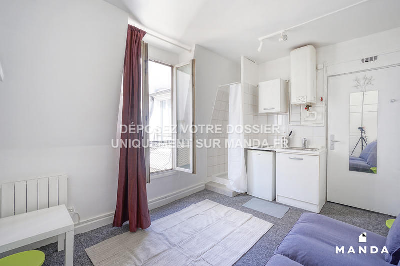 Studio - 12 m² - 1 pièce