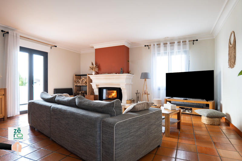 Maison - 211 m² - 8 pièces