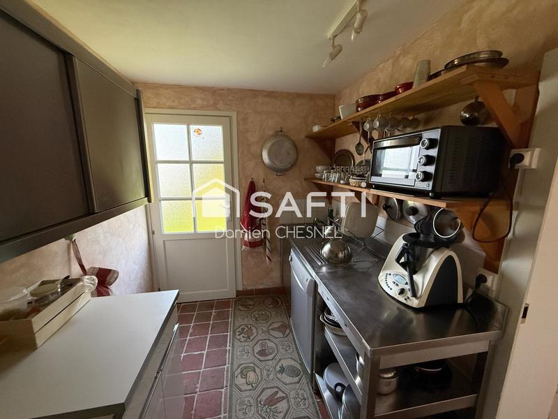 Maison - 240 m² - 6 pièces