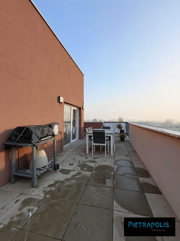 Appartement - 91 m² - 3 pièces