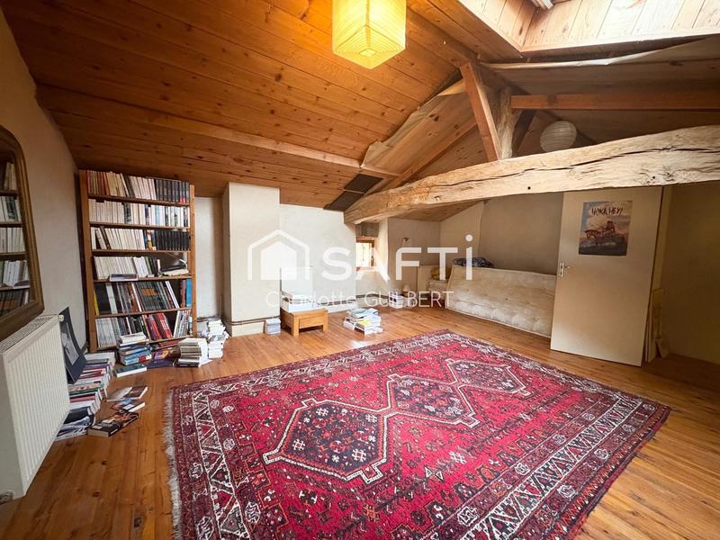 Maison - 161 m² - 5 pièces