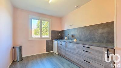 Maison - 93 m² - 4 pièces