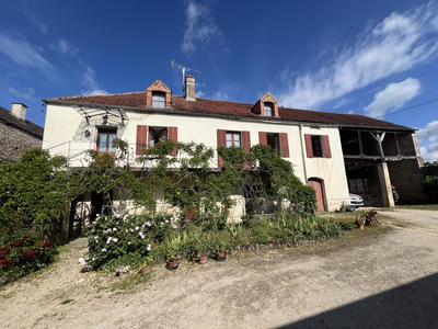 Maison - 110 m² - 6 pièces