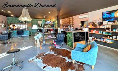 Local commercial - 630 m² - 16 pièces