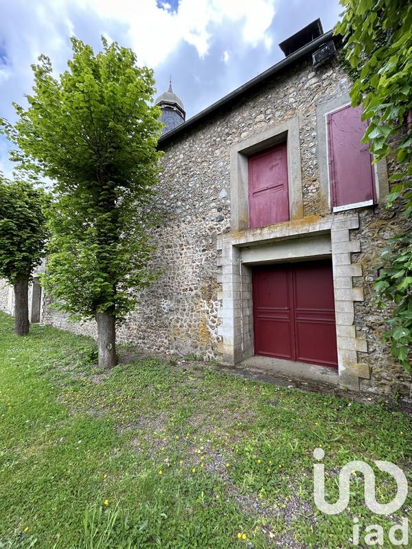 Maison - 274 m² - 3 pièces