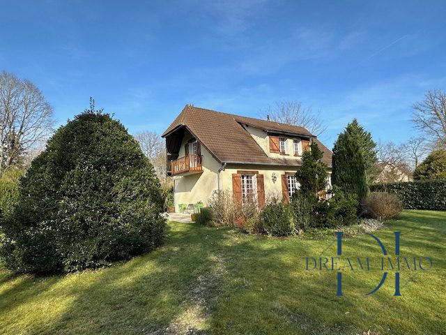 Maison - 127 m² - 5 pièces