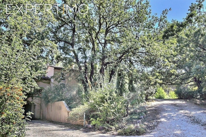 Villa - 209 m² - 5 pièces