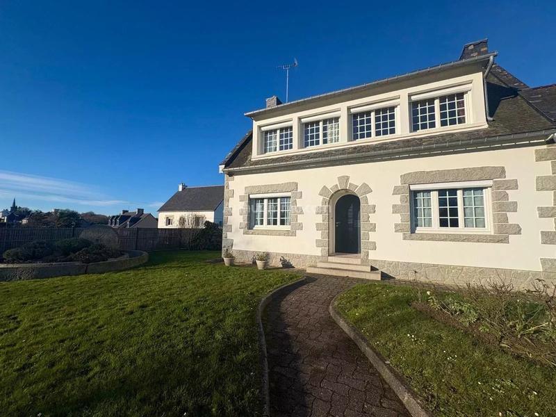 Maison - 134 m² - 6 pièces