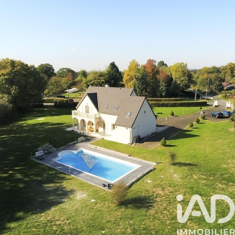 Maison - 190 m² - 5 pièces