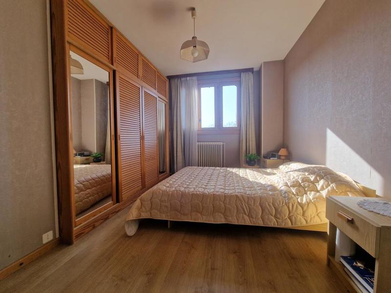 Maison traditionnelle - 106 m² - 4 pièces