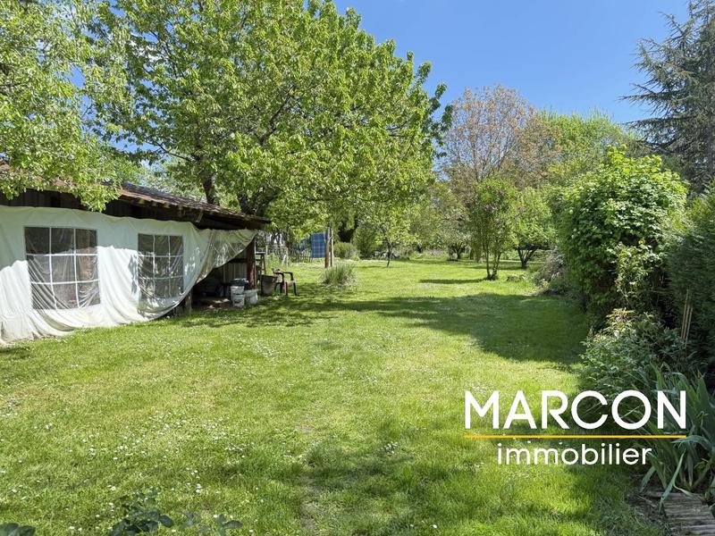 Maison de village - 300 m² - 9 pièces