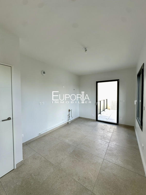 Appartement - 127 m² - 4 pièces