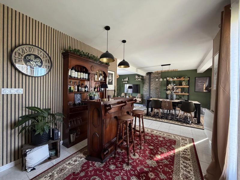 Maison - 101 m² - 4 pièces