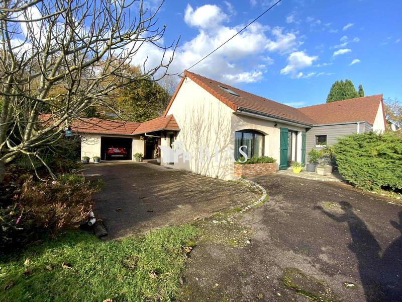 Maison - 150 m² - 5 pièces