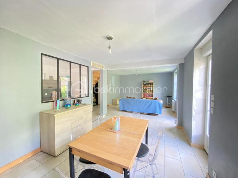 Maison de village - 110 m² - 6 pièces