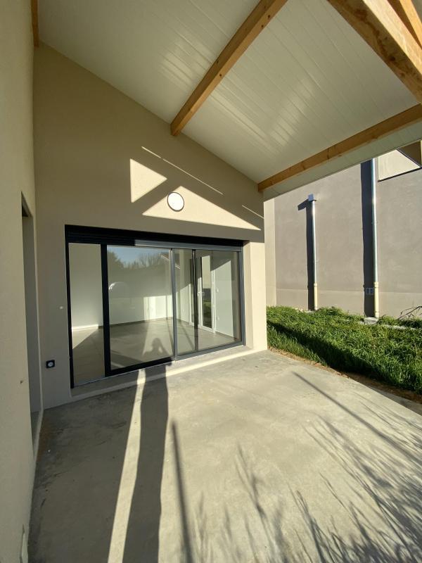 Maison jumelée - 89 m² - 3 pièces