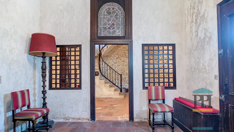 Maison - 163 m² - 6 pièces