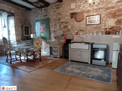 Maison - 380 m² - 11 pièces