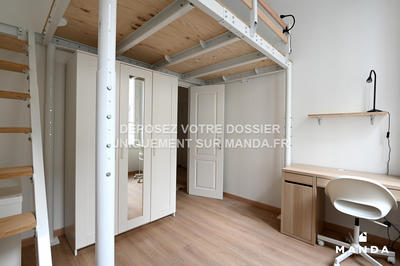 Chambre - 9 m² - 5 pièces