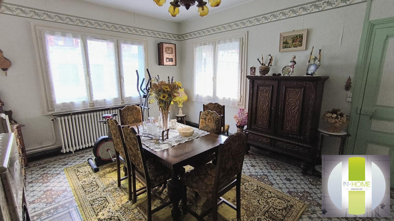 Maison - 140 m² - 2 pièces