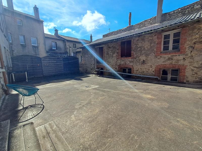 Appartement - 82 m² - 3 pièces