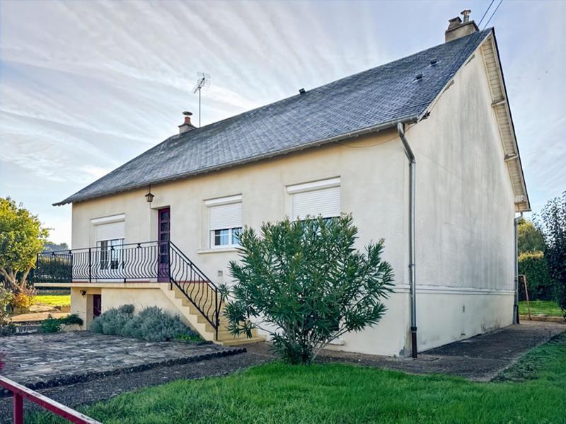 Maison - 121 m² - 6 pièces