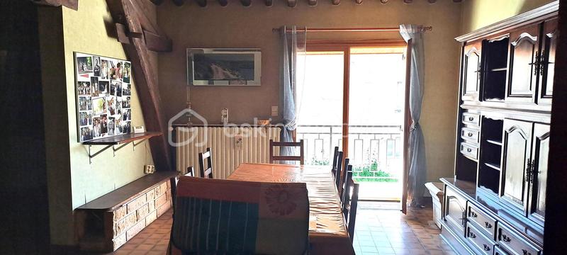 Maison - 198 m² - 8 pièces