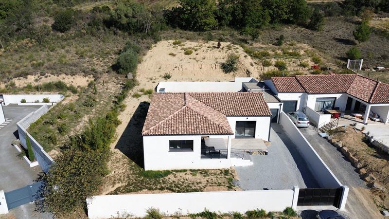Villa - 127 m² - 4 pièces