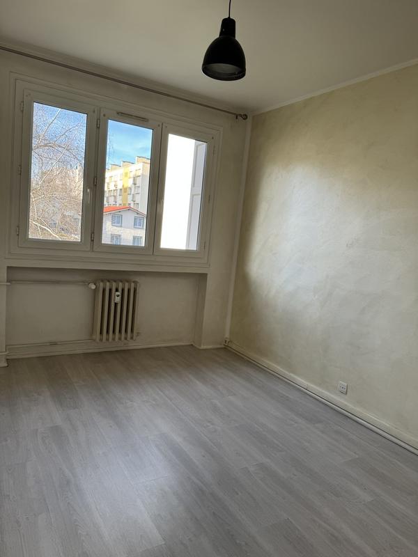 Appartement - 63 m² - 4 pièces