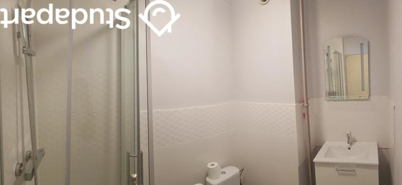 Chambre - 13 m² - 1 pièce