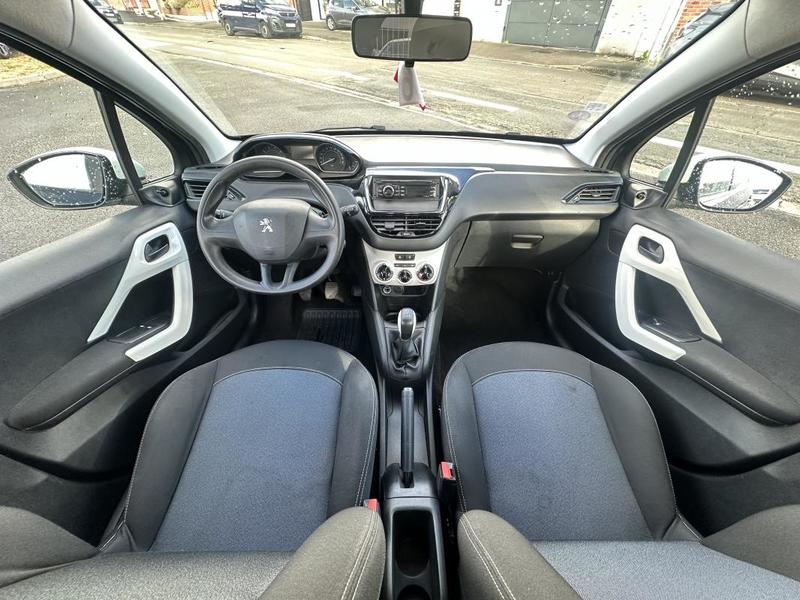 Peugeot 208 Like 1.2 Essence 68cv Gris Hurricane