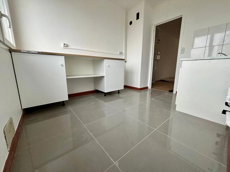 Appartement - 90 m² - 5 pièces