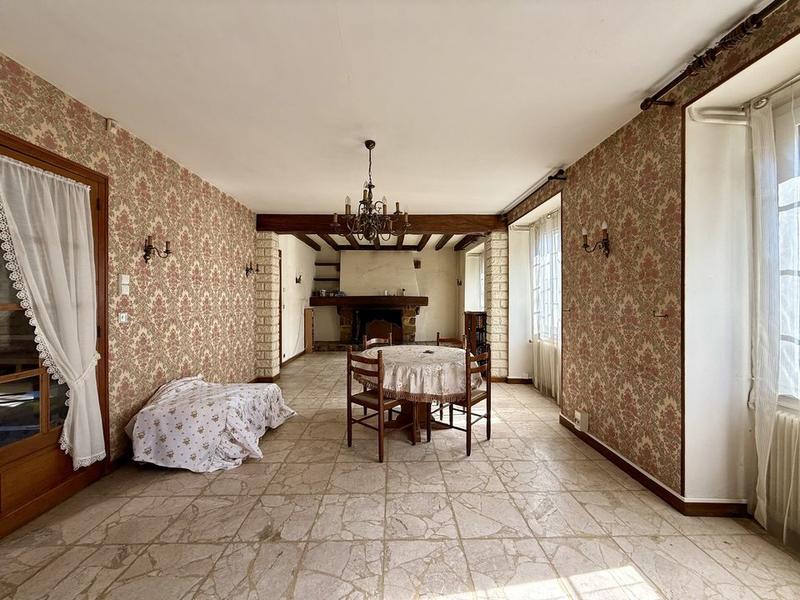 Maison - 150 m² - 7 pièces